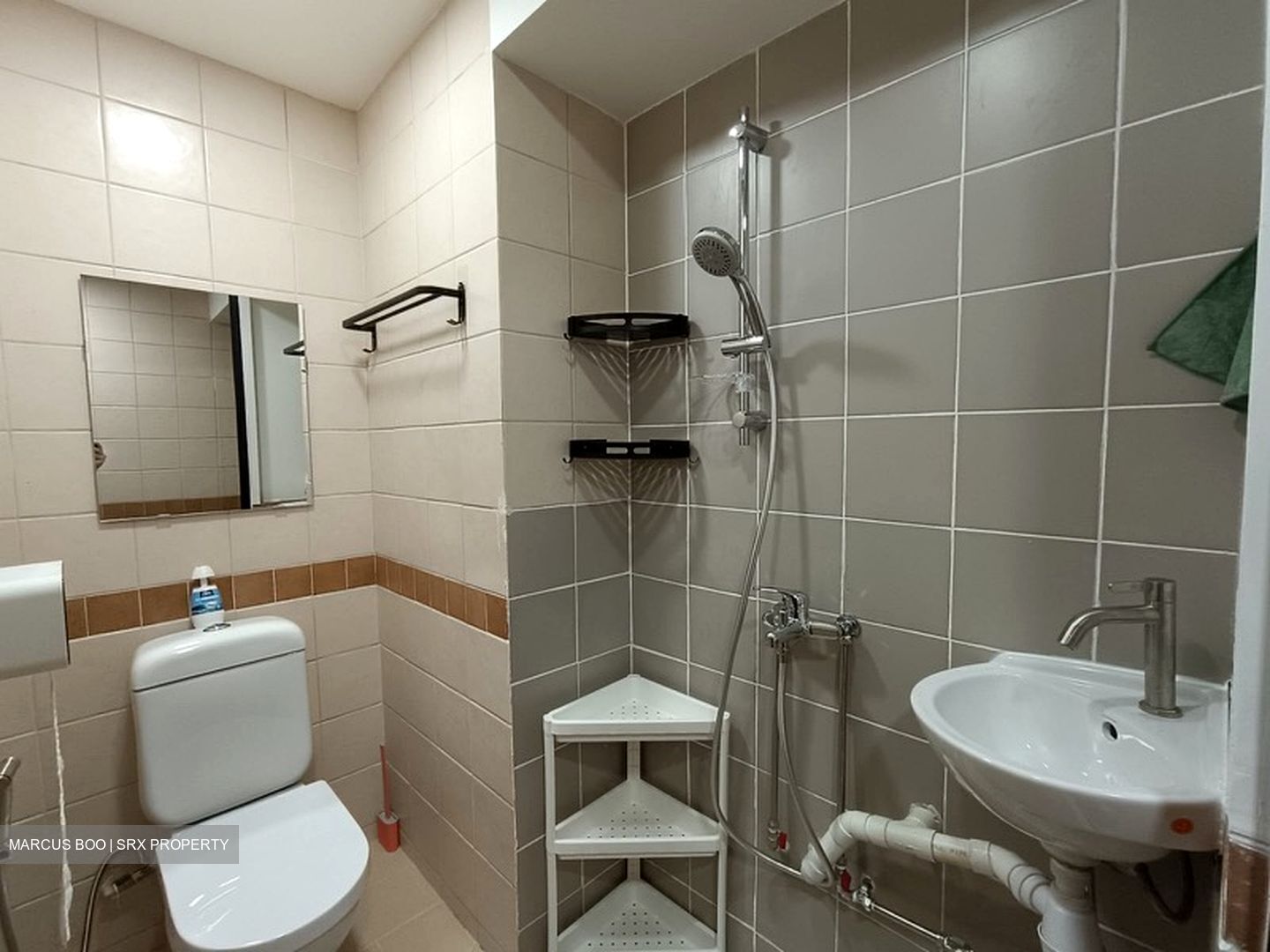 Woodsvale (D25), Condominium #577675681
